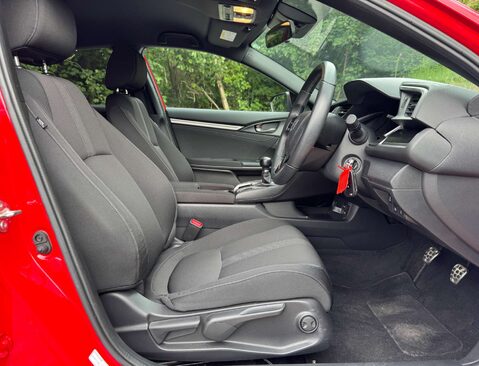Honda Civic 1.5 Civic Sport VTec 5dr 14