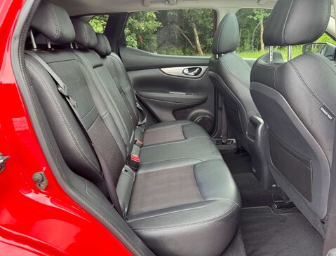 Nissan Qashqai 1.5 Qashqai Tekna dCi 5dr 30
