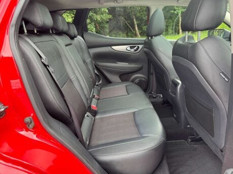 Nissan Qashqai 1.5 Qashqai Tekna dCi 5dr 30