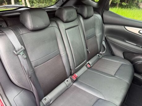 Nissan Qashqai 1.5 Qashqai Tekna dCi 5dr 31