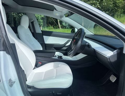 Tesla Model 3 ModeL 3 Performance AWD 4WD 4dr 11