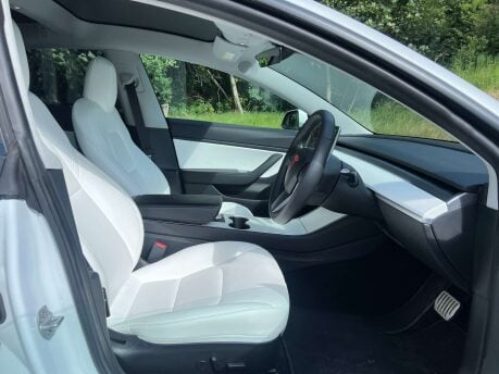 Tesla Model 3 ModeL 3 Performance AWD 4WD 4dr 11