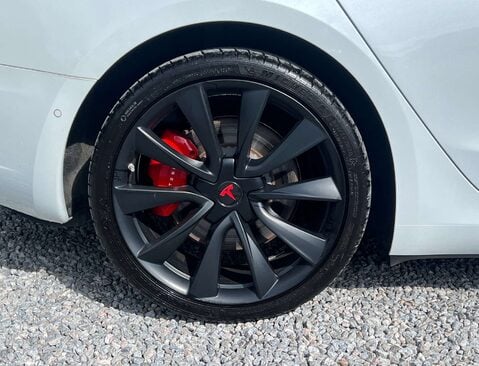 Tesla Model 3 ModeL 3 Performance AWD 4WD 4dr 9