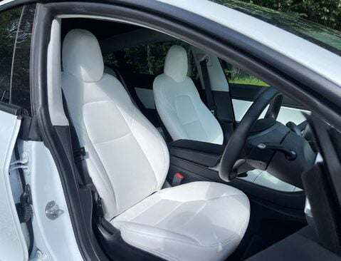 Tesla Model 3 ModeL 3 Performance AWD 4WD 4dr 13