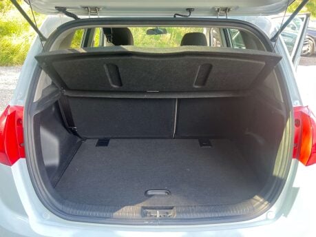 Kia Venga 1.4 Venga SR7 ISG 5dr 14