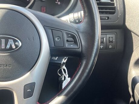 Kia Venga 1.4 Venga SR7 ISG 5dr 30