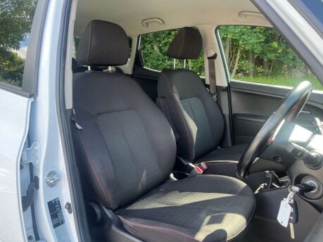 Kia Venga 1.4 Venga SR7 ISG 5dr 24