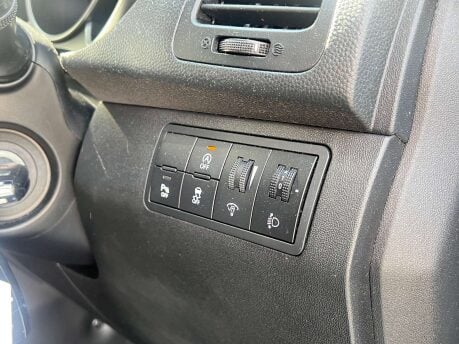 Kia Venga 1.4 Venga SR7 ISG 5dr 22