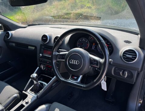 Audi A3 2.0 A3 Sportback TDI 138 S Line Special Edition 5dr 15