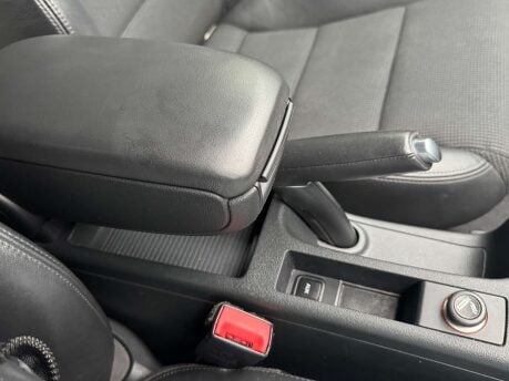 Audi A3 2.0 A3 Sportback TDI 138 S Line Special Edition 5dr 25