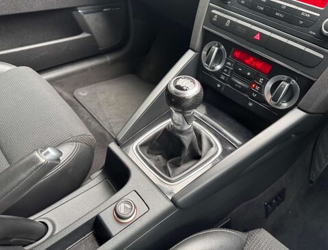 Audi A3 2.0 A3 Sportback TDI 138 S Line Special Edition 5dr 23