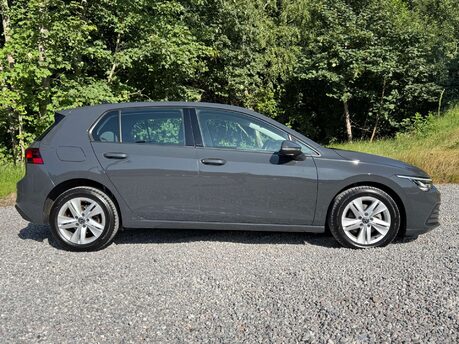 Volkswagen Golf 1.5 Golf Life TSi 5dr