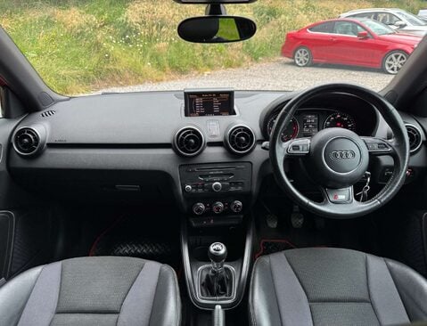 Audi A1 2.0 A1 Sportback TDI Black Edition 5dr 17