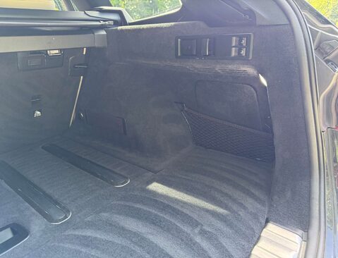BMW 3 Series 2.0 330I M Sport Auto 5dr 8