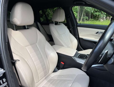 BMW 3 Series 2.0 330I M Sport Auto 5dr 17