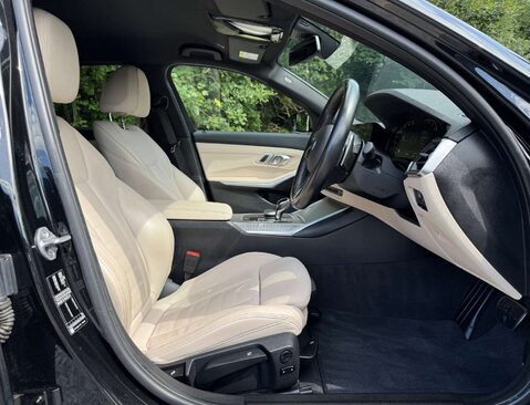 BMW 3 Series 2.0 330I M Sport Auto 5dr 16
