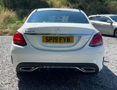 Mercedes-Benz C Class 2.0 C 220 AMG Line D Auto 4dr 4