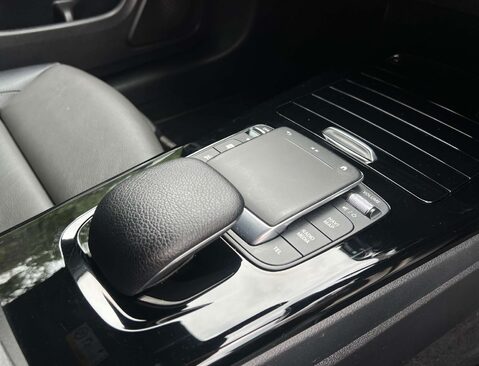 Mercedes-Benz CLA Class 1.3 CLA 200 AMG Line Auto 5dr 32