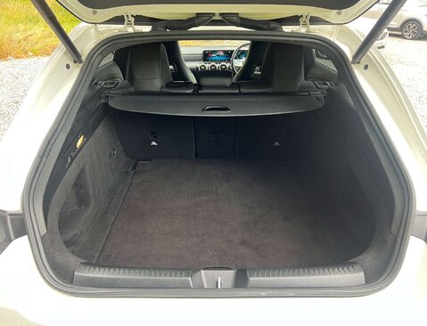 Mercedes-Benz CLA Class 1.3 CLA 200 AMG Line Auto 5dr 11
