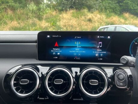 Mercedes-Benz CLA Class 1.3 CLA 200 AMG Line Auto 5dr 34