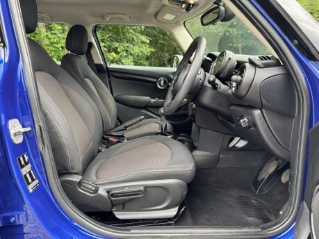 Mini Hatch 1.5 Cooper 5dr 13