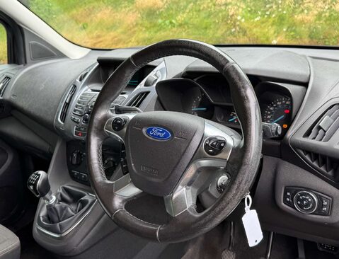Ford Tourneo Connect 1.5 Tourneo Connect Grand Titanium TDCi 5dr 10