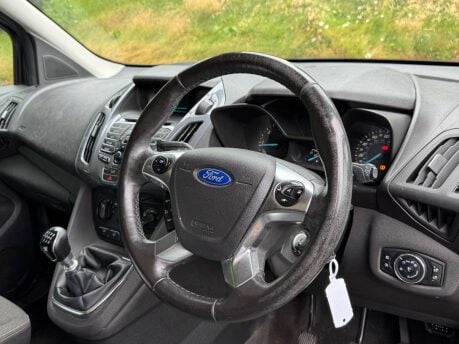 Ford Tourneo Connect 1.5 Tourneo Connect Grand Titanium TDCi 5dr 10