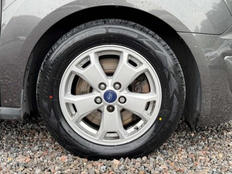Ford Tourneo Connect 1.5 Tourneo Connect Grand Titanium TDCi 5dr 9