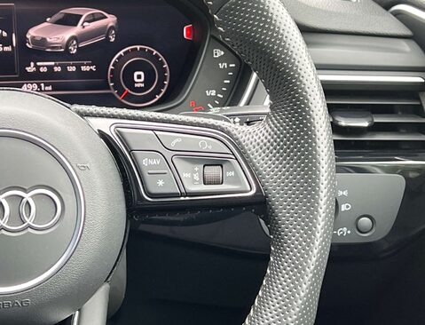 Audi A4 2.0 A4 Black Edition 40 TFSI Semi-Auto 4dr 31