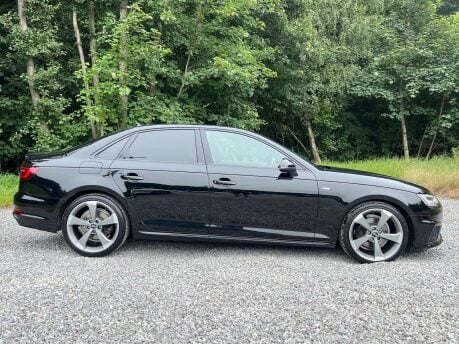Audi A4 2.0 A4 Black Edition 40 TFSI Semi-Auto 4dr 4