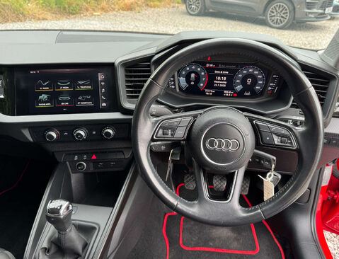 Audi A1 1.0 A1 Sportback 30 TFSI SE 5dr 38