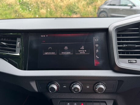 Audi A1 1.0 A1 Sportback 30 TFSI SE 5dr 34