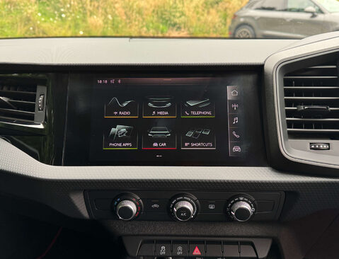 Audi A1 1.0 A1 Sportback 30 TFSI SE 5dr 36
