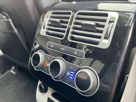 Land Rover Range Rover 4.4 Range Rover Overfinch Autobiography SDV8 Auto 4WD 5dr 30