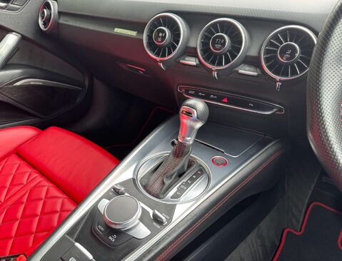 Audi TT 2.0 TTS Black Edition TFSI Quattro Semi-Auto 4WD 3dr 31