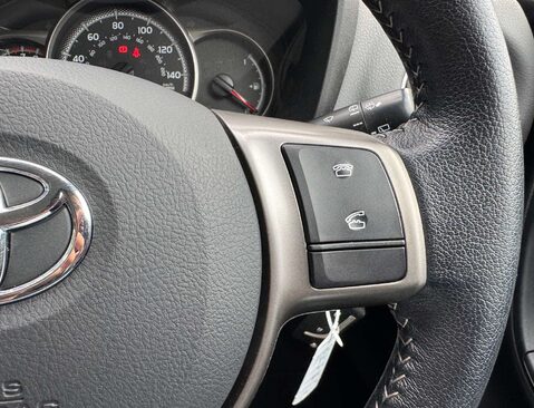 Toyota Yaris 1.0 Yaris Icon VVT-I 5dr 19