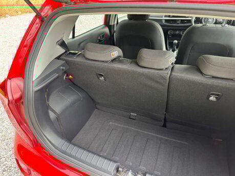 Kia Picanto 1.0 Picanto 1 5dr 9