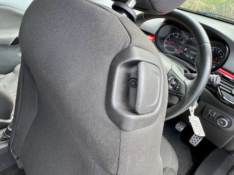 Vauxhall Corsa 1.4 Corsa Sport 3dr 28