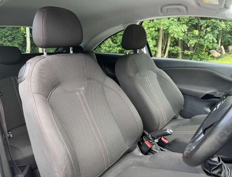 Vauxhall Corsa 1.4 Corsa Sport 3dr 29