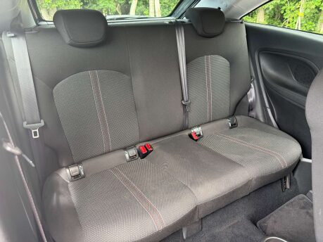 Vauxhall Corsa 1.4 Corsa Sport 3dr 32