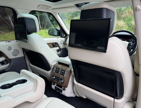Land Rover Range Rover 3.0 Range Rover Vogue TDV6 Auto 4WD 5dr 39