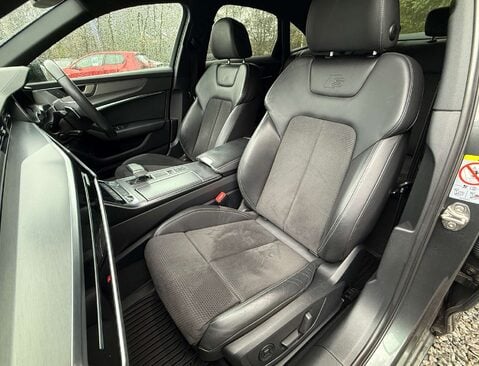 Audi A6 2.0 A6 Black Edition 40 TDI Semi-Auto 4dr 45