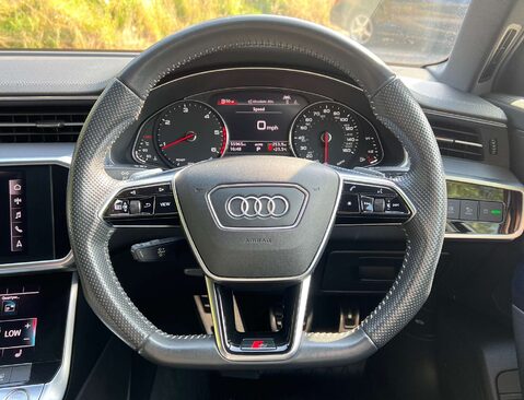 Audi A6 2.0 A6 Black Edition 40 TDI Semi-Auto 4dr 28