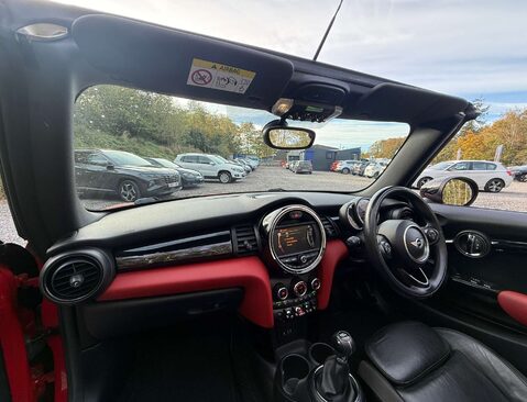 Mini Convertible 1.5 Cooper 2dr 37