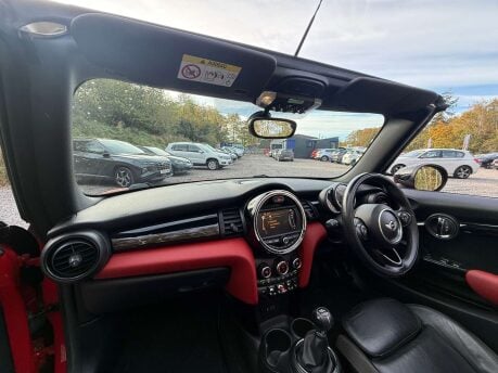 Mini Convertible 1.5 Cooper 2dr 37