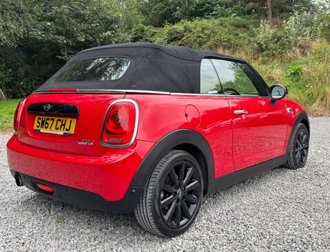Mini Convertible 1.5 Cooper 2dr 11