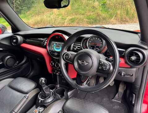 Mini Convertible 1.5 Cooper 2dr 23