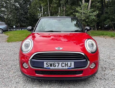 Mini Convertible 1.5 Cooper 2dr 8