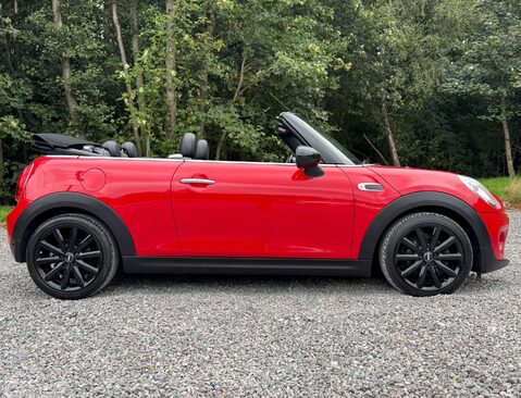 Mini Convertible 1.5 Cooper 2dr 2