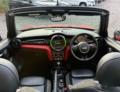 Mini Convertible 1.5 Cooper 2dr 47
